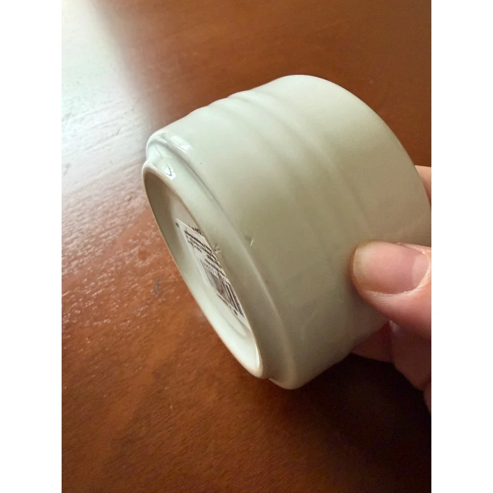 Le Creuset White Stoneware Round Ramekin Straight Wall 200ml NEW